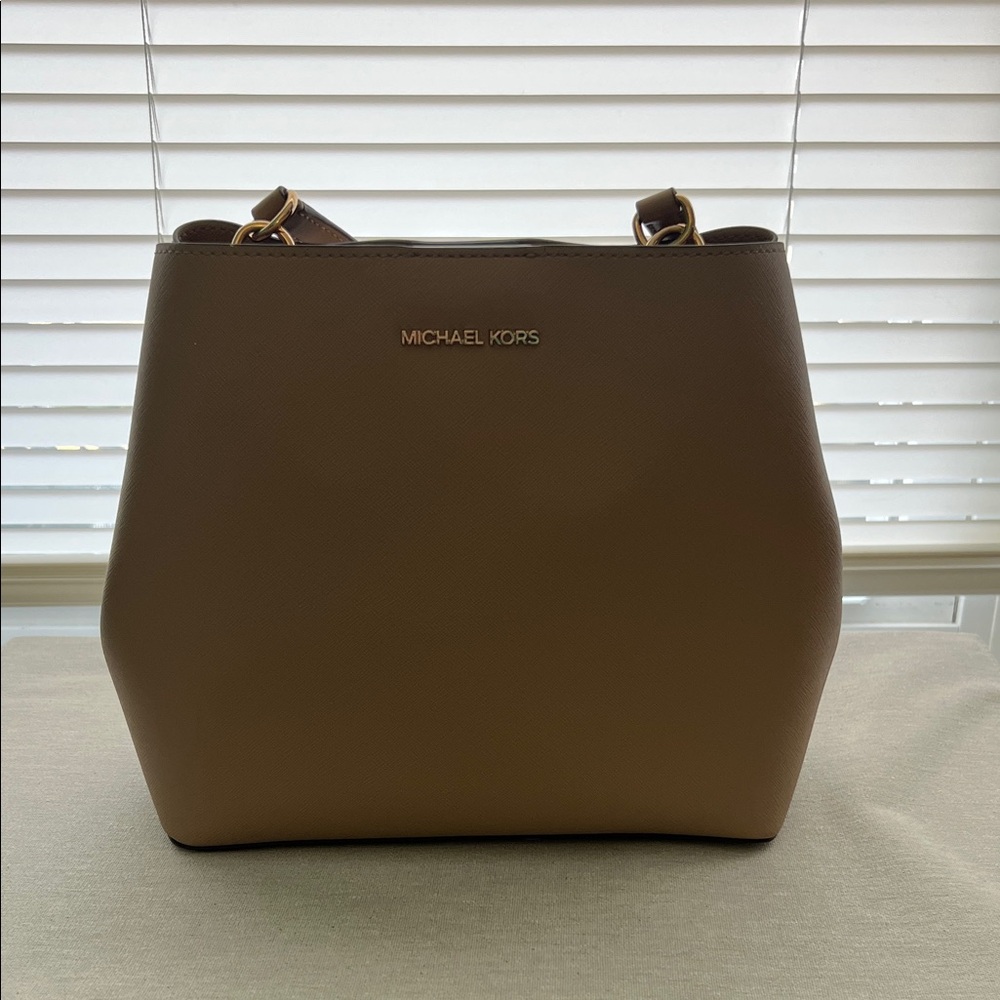 Michael Kors Tan Shoulder Bag